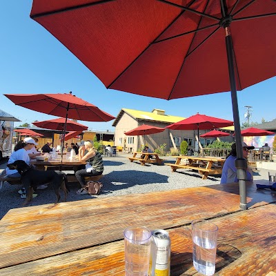 Nosh Street Food food truck in Bend