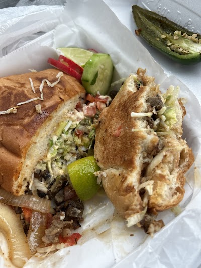 TAQUERIA LA PALOMA food truck in Conway