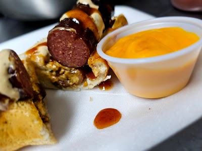 Moosie's Grub Shack food truck