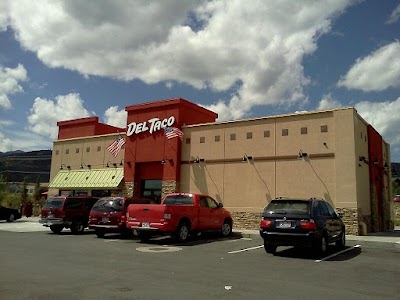 Del Taco food truck