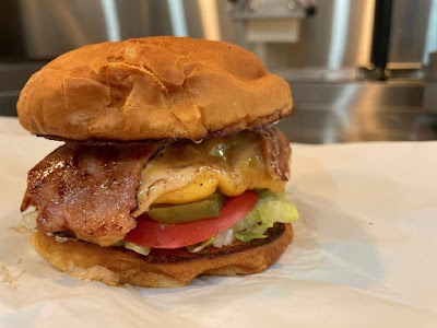 The Owl's Nest food truck in Astoria