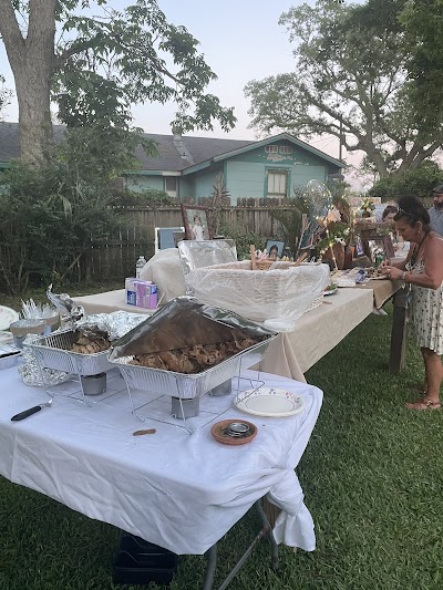 Greek’s Catering and Events food truck
