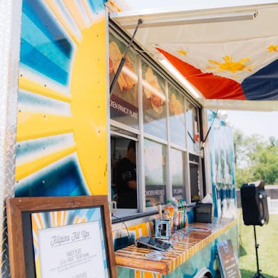 Lola’s Lumpia Food Truck food truck in Charleston