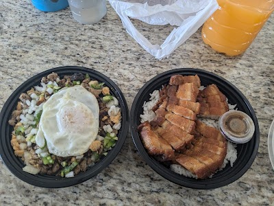 The Lumpia Truck food truck in Sacramento