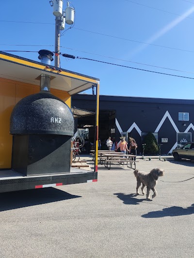 Anzalone Pizza food truck