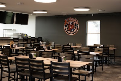 Kiser's Barbeque food truck in Athens