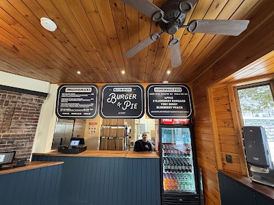 NOON MARK Burger & Pie Joint food truck in Lake Placid