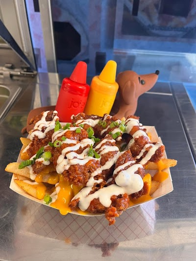 Doguissimo llc food truck in Jonesboro