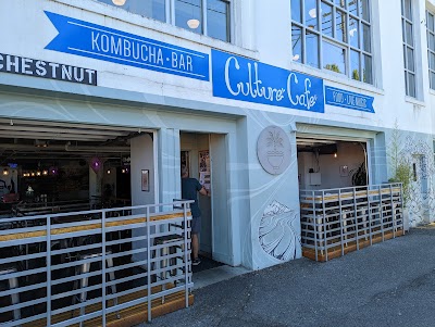 ʻOno Kitchen & Bar food truck