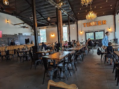 🥇Tinker Restaurant - Main St. food truck
