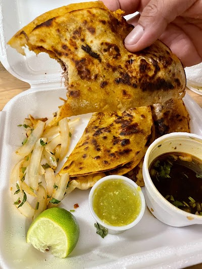 Linda's Kitchen food truck in Boise