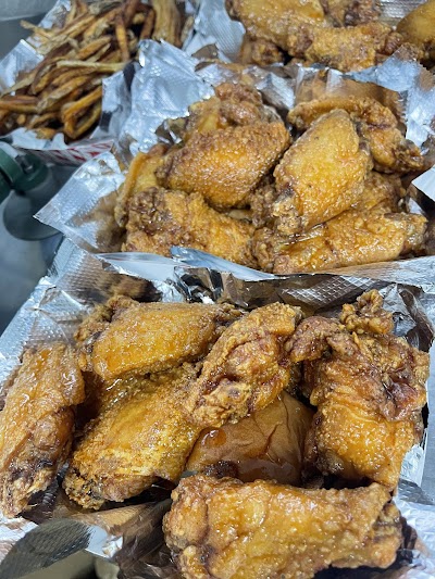 CPs Wings food truck in Tucson