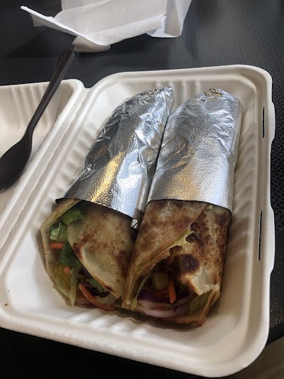 The Roll Pod Food Truck 975 John Street food truck in Seattle