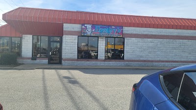 Hangry's food truck in Virginia Beach