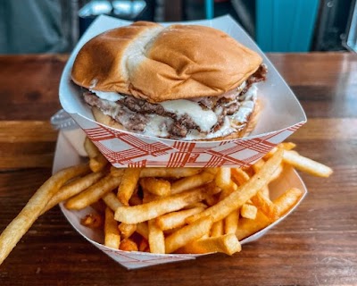 Americana food truck in Bend