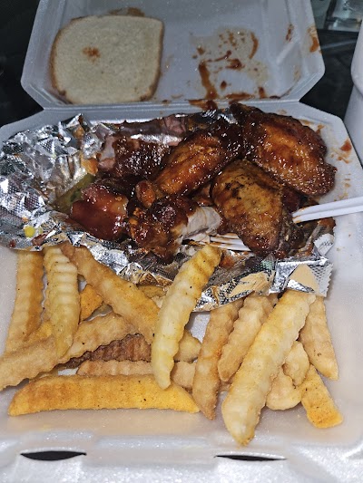 Aunt Mildred's #10 BBQ Food Truck food truck in Kansas City