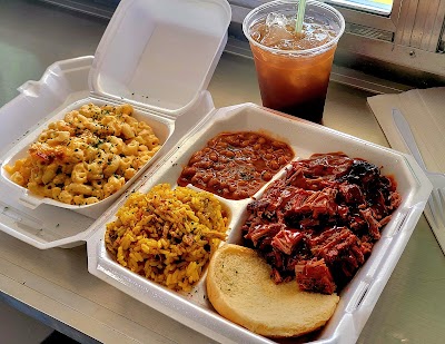 FAT G's BBQ & CATERING food truck