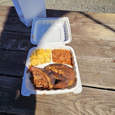 Kim's Got Smoke BBQ food truck in Yakima