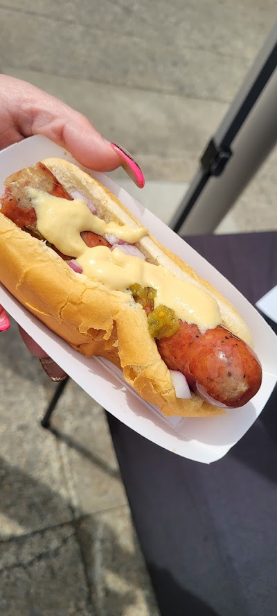 Hotdog Emergency food truck in Clarksville