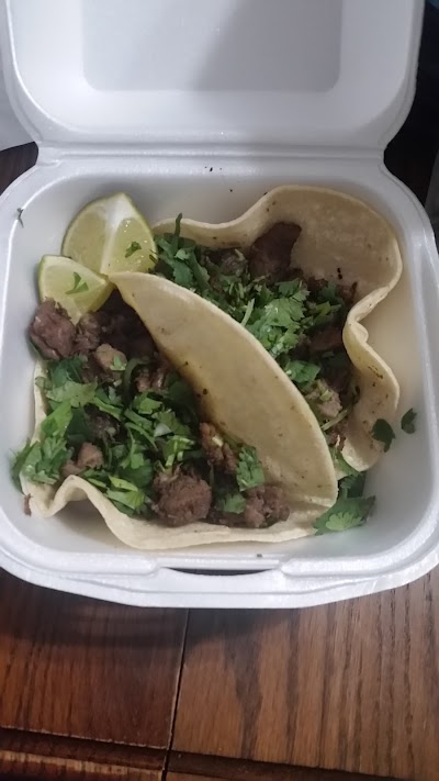 Delicias Mona food truck in Grand Island