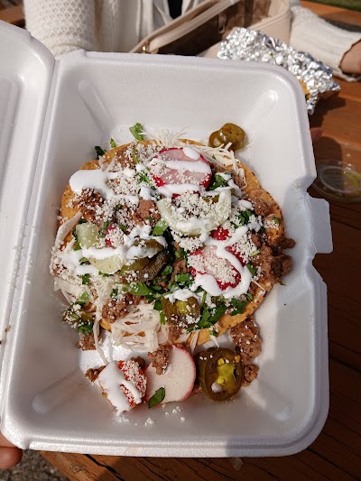 Taqueria Tomatitos Food Truck food truck in Lansing