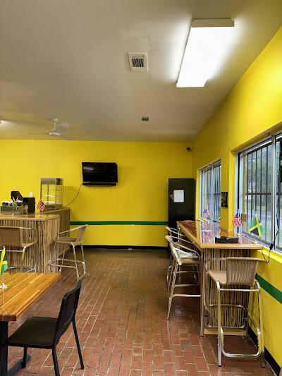Yaadbak International Eatery food truck in Montgomery