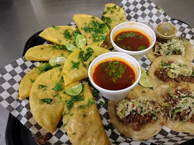 4tacos 4tacos 4tacos food truck