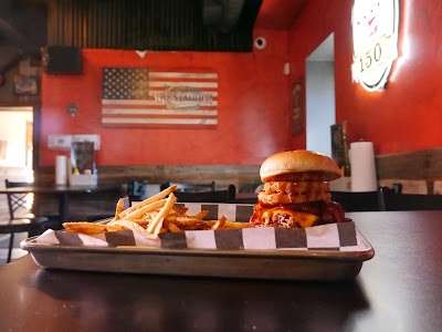 The Stadium Smokehouse Bar and Grill food truck in Springfield