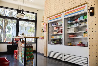 SAVANNAH - Big Bon Bodega food truck in Savannah