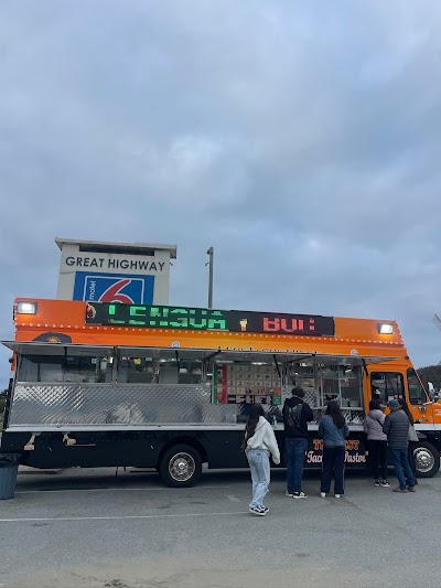 Leo’s Tacos Truck food truck