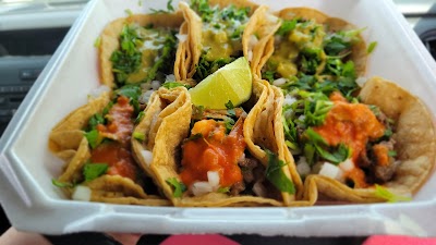 Los medranos taco's food truck