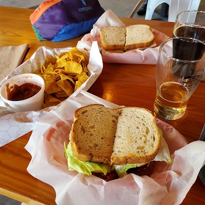 Lola's good eats food truck in Spokane