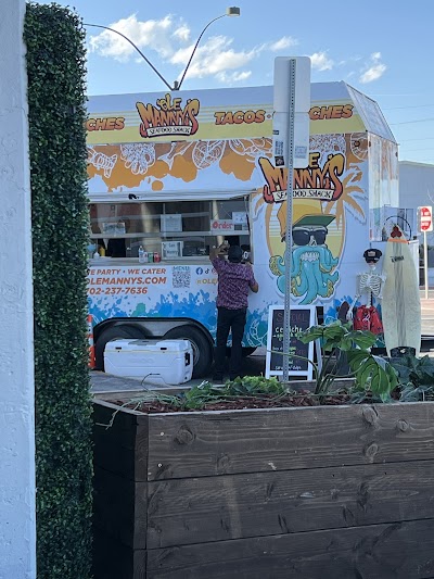 Ole Manny's Seafood Shack food truck