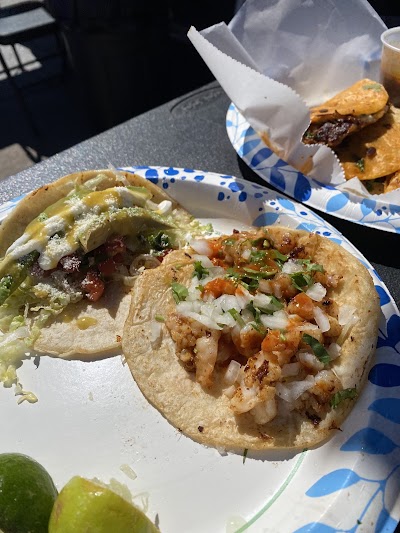 Tacos & Mariscos Dilcia’s Food Truck food truck in Greenville