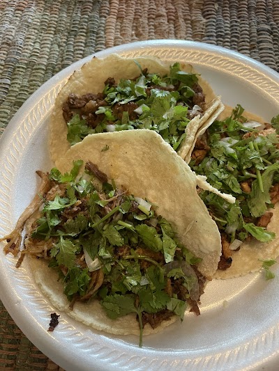 Remy's La Mejor Llc food truck in Charlottesville