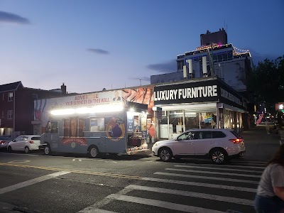 Mahmoud's Corner Halal Food Cart food truck