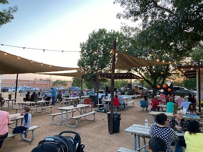 Münch Food Park food truck