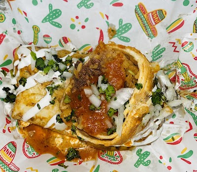 ARENA'S TACOS LLC food truck