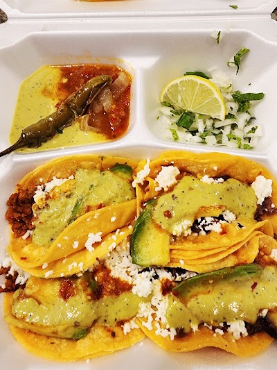 Taquitos Mi Rancho food truck in San Marcos