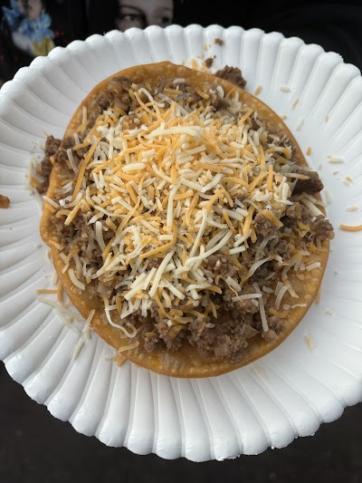 La chilenas’ ‘nadas food truck in Logan