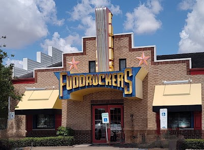 Fuddruckers food truck