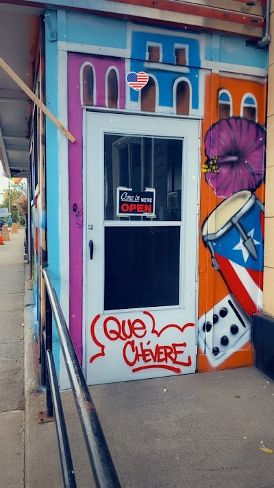 Que Chévere food truck in Rochester