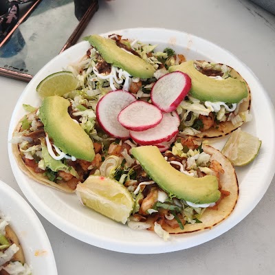 Tacos Miguelitos food truck in Bakersfield