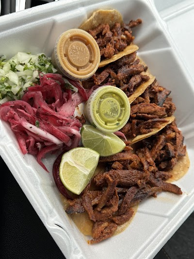 Tacoriendo food truck in Midland