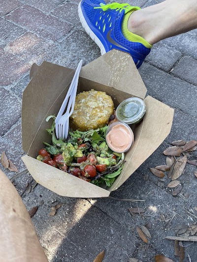 Latin Lunch Box food truck in St. Petersburg