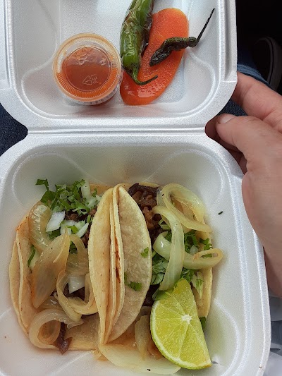 Tacos El Rey food truck in Norman