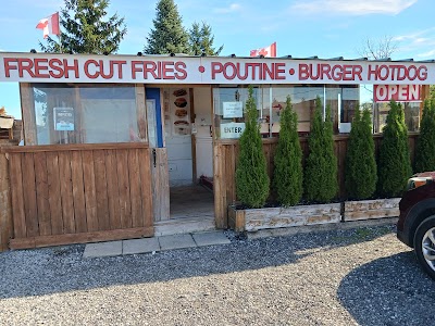 Chip Mobile Fresh Cut Fries food truck in Niagara Falls