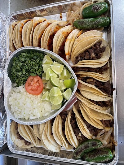 Lonchera Yolanda food truck in Fort Collins
