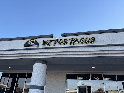 Vitos Tacos food truck