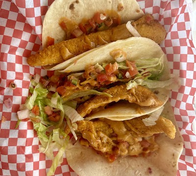 Woody's Chuck Wagon food truck
